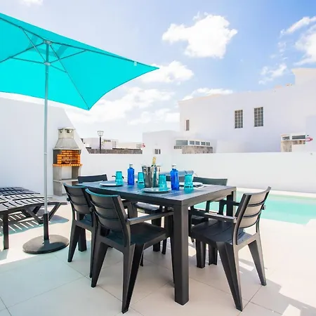 别墅 Suena Modern 2-bed With Private Pool 普拉亚布兰卡