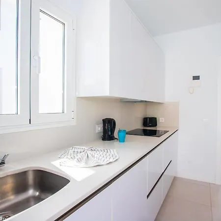 Suena Modern 2-bed With Private Pool Villa *