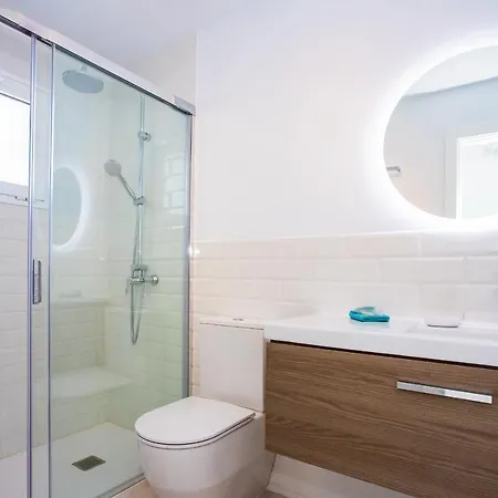 Suena Modern 2-bed With Private Pool Playa Blanca